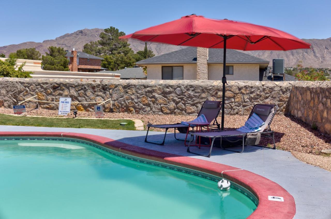 Home With Mountain View/Pool/Tub Ел Пасо Екстериор снимка