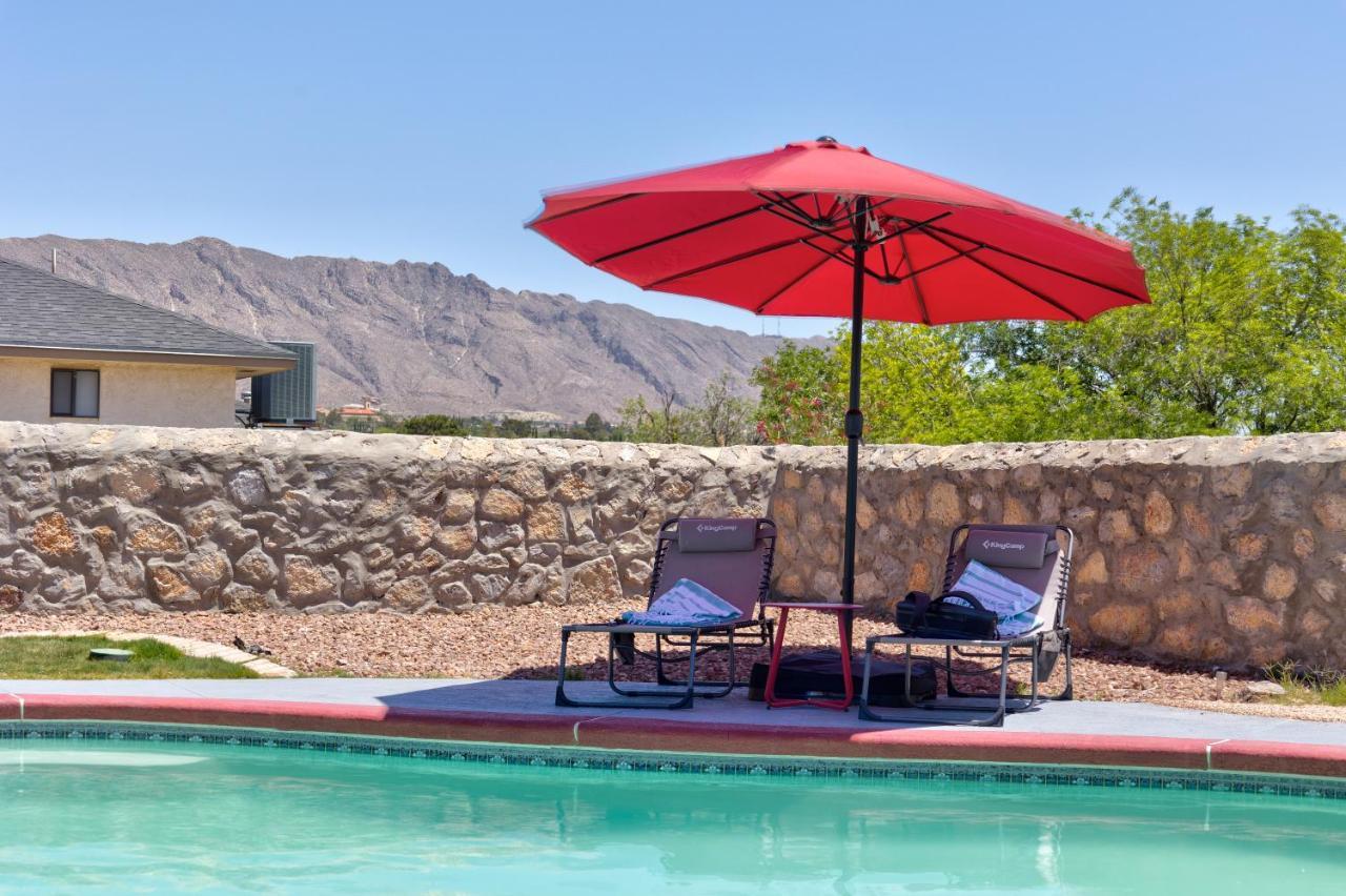 Home With Mountain View/Pool/Tub Ел Пасо Екстериор снимка